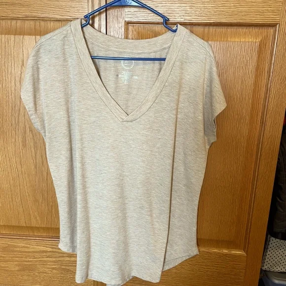 Top - Picture 1 of 1